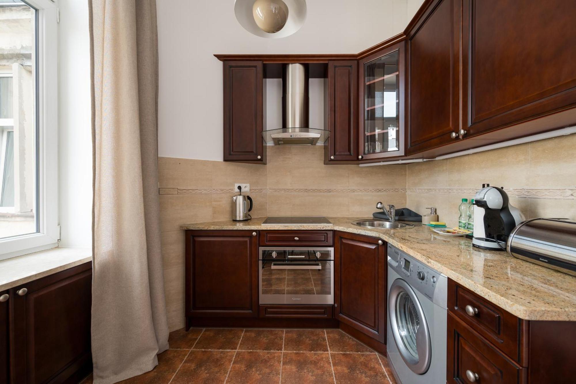 Hoza 62 Deluxe Studio Варшава Экстерьер фото
